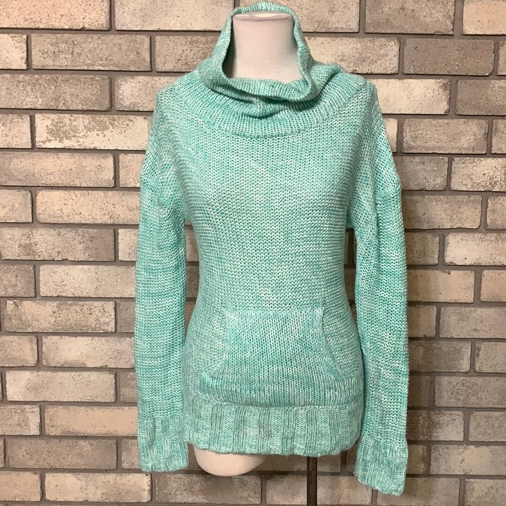 3for$20 sweater medium